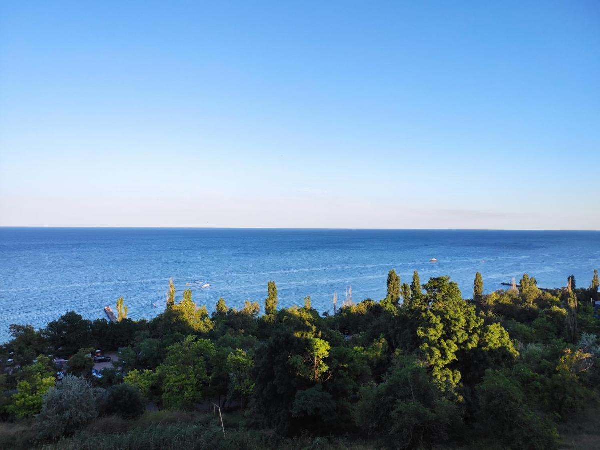 אודסה Fontan 12 Sea Apartments מראה חיצוני תמונה