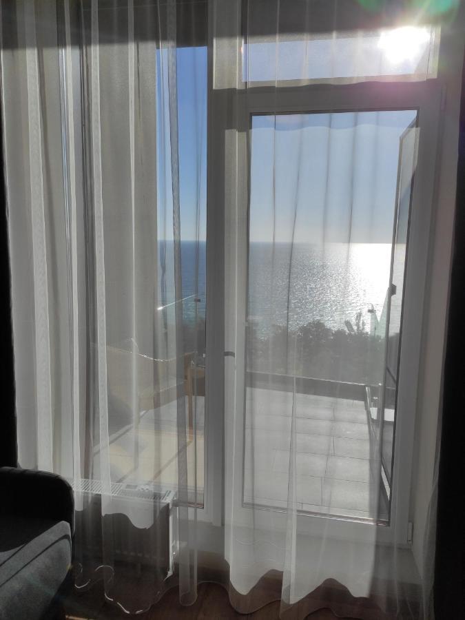 אודסה Fontan 12 Sea Apartments מראה חיצוני תמונה